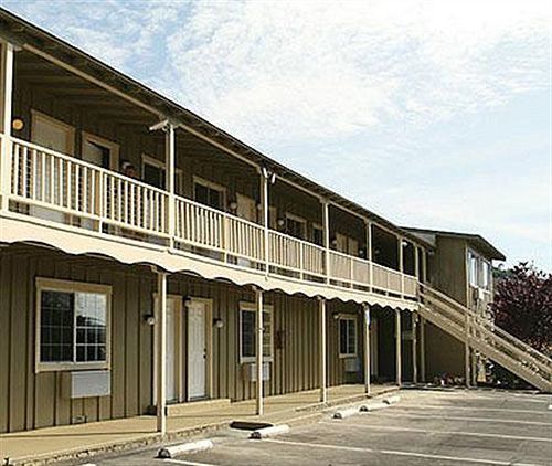 Lamplighter Motel Клирлейк Экстерьер фото